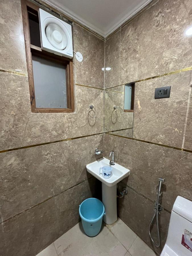 Basoya Farm 2Bhk Villla With Pool - 10 Min Away From Chattarpur Faridabad Bagian luar foto